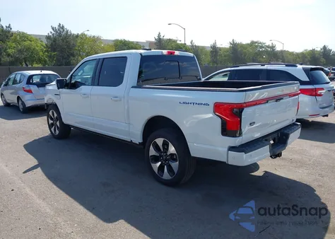 2023 Ford F-150 Lightning Platinum z USA, uszkodzony, nr VIN 1FT6W1EV9PWG18668